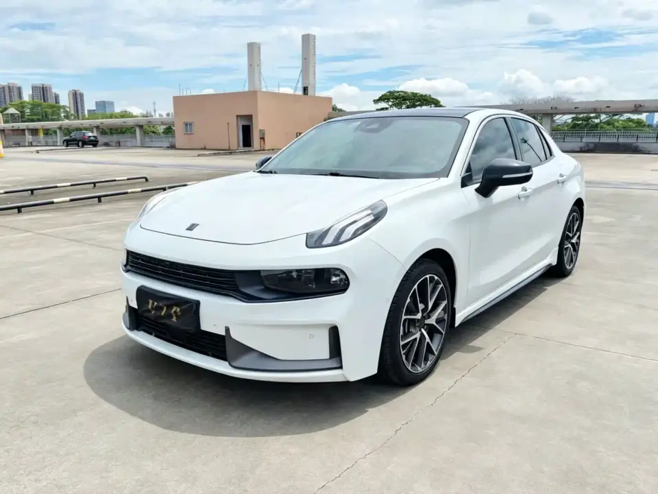 Lynk & Co 03 1.5TD DCT Power Pro Version China V 2019