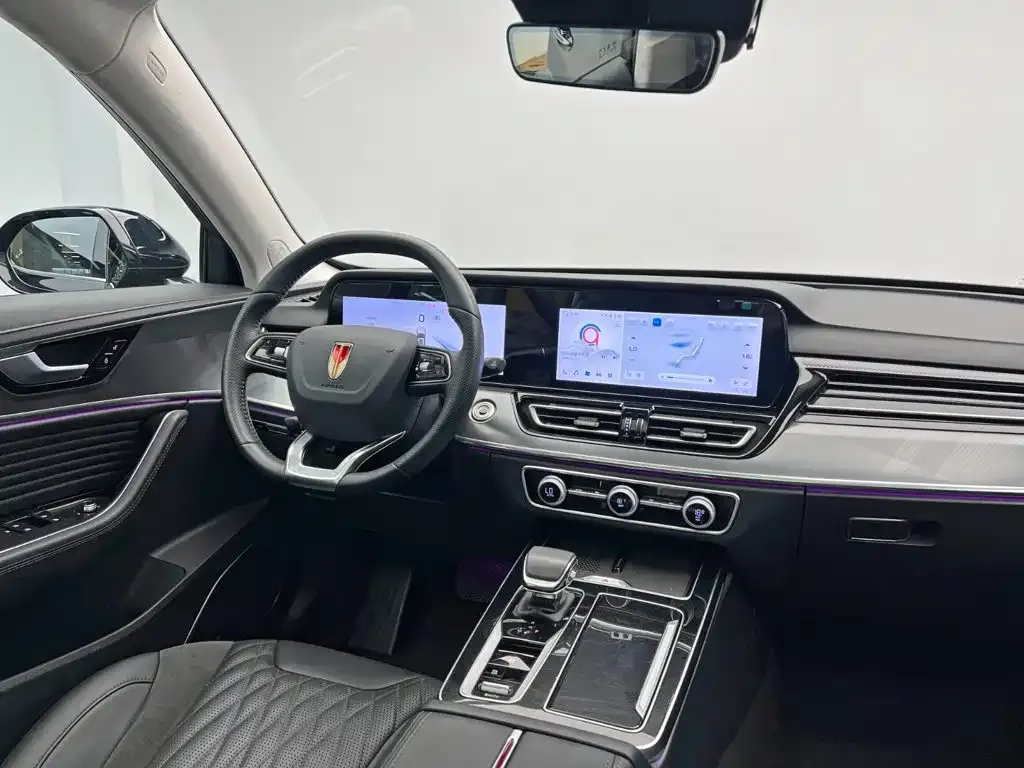 Hongqi HS5 2.0T Flag Leader Pro Edition 2024 — фото 24