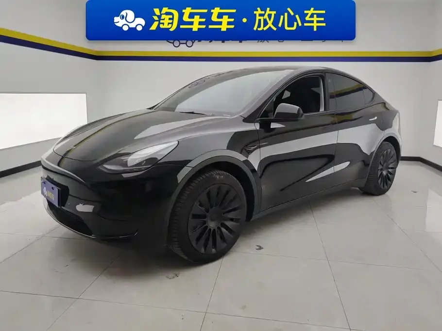 Tesla Model Y Facelift Rear-Wheel Drive Version 2023