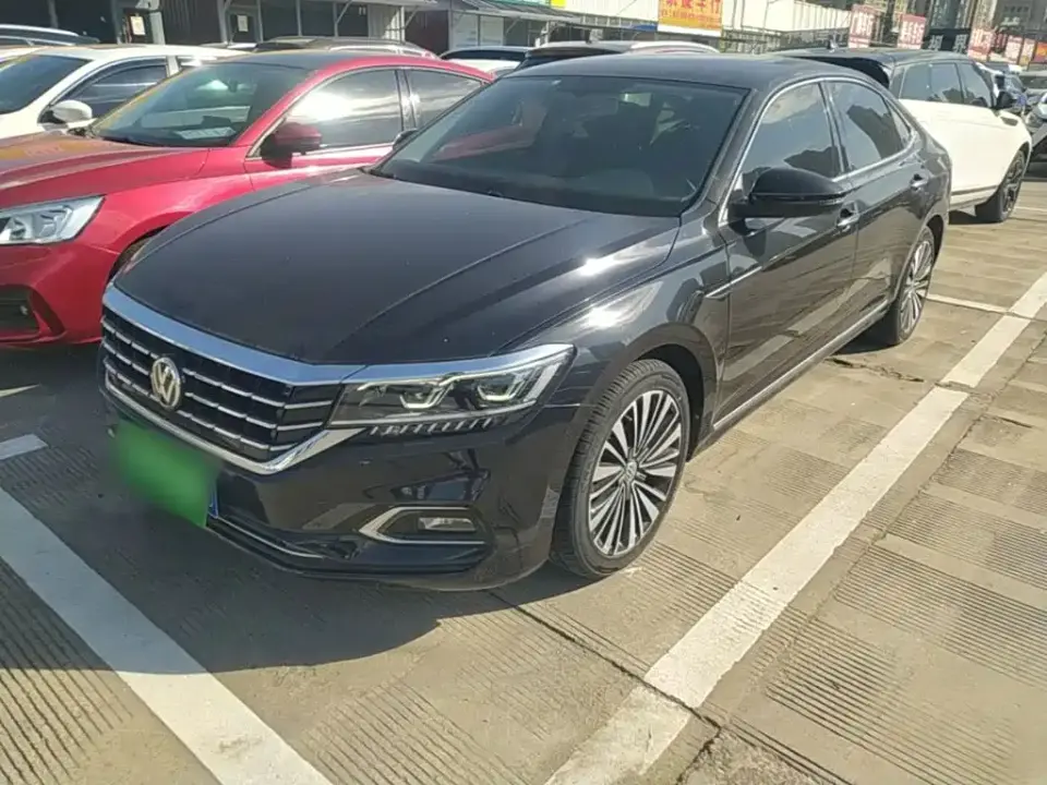 Volkswagen Passat 330TSI Luxury Edition China VI 2019