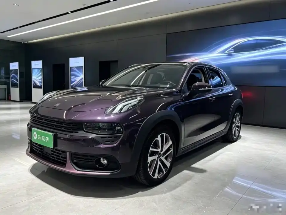 Lynk & Co 02 1.5TD DCT 2WD Shine Champion Edition 2021