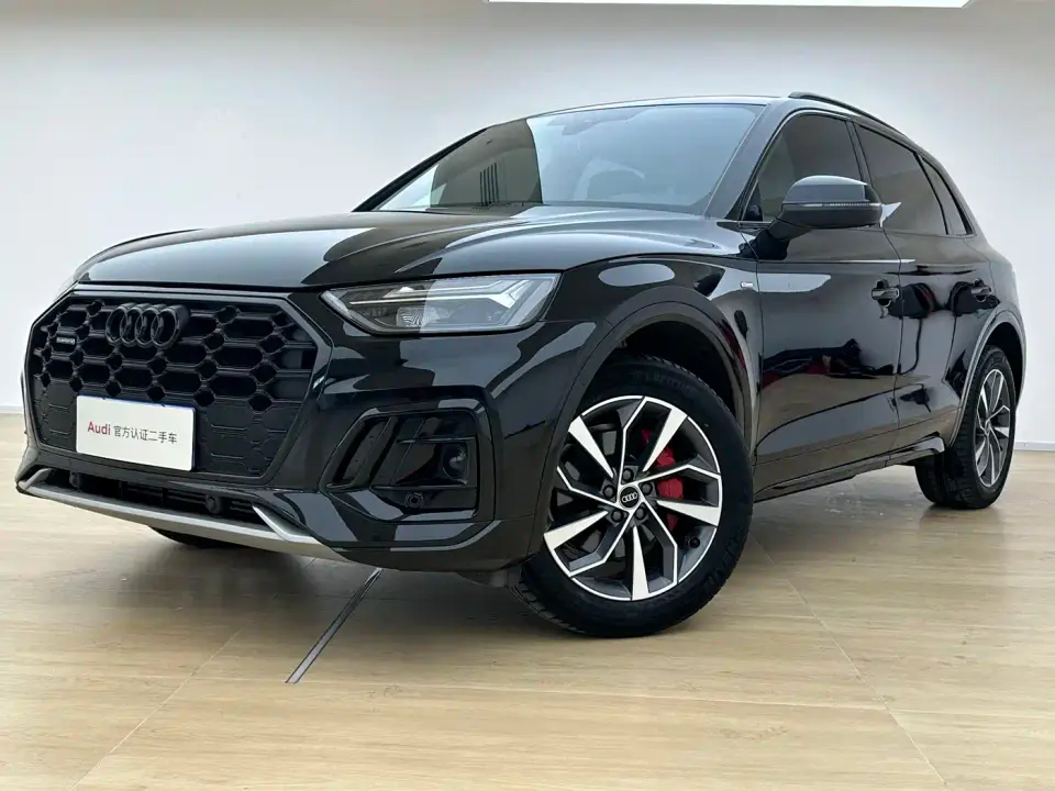 Audi Q5L Model 40 TFSI Luxury Dynamic 2024