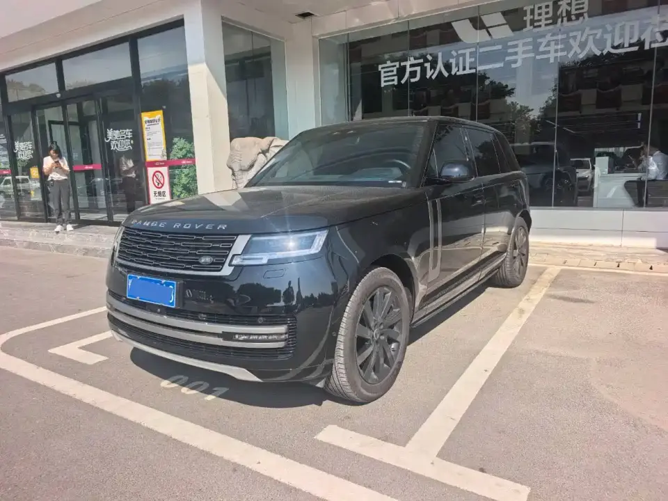 Land Rover Range Rover 3.0 L6 400PS Flourishing Era Extended Wheelbase 2025
