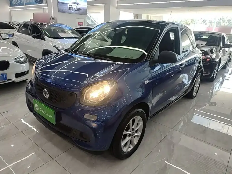 Smart forfour 1.0L 52kW Agile Edition 2019
