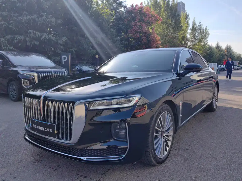 Hongqi H9 2.0T Smart Connection Qi Xiang Edition 2020