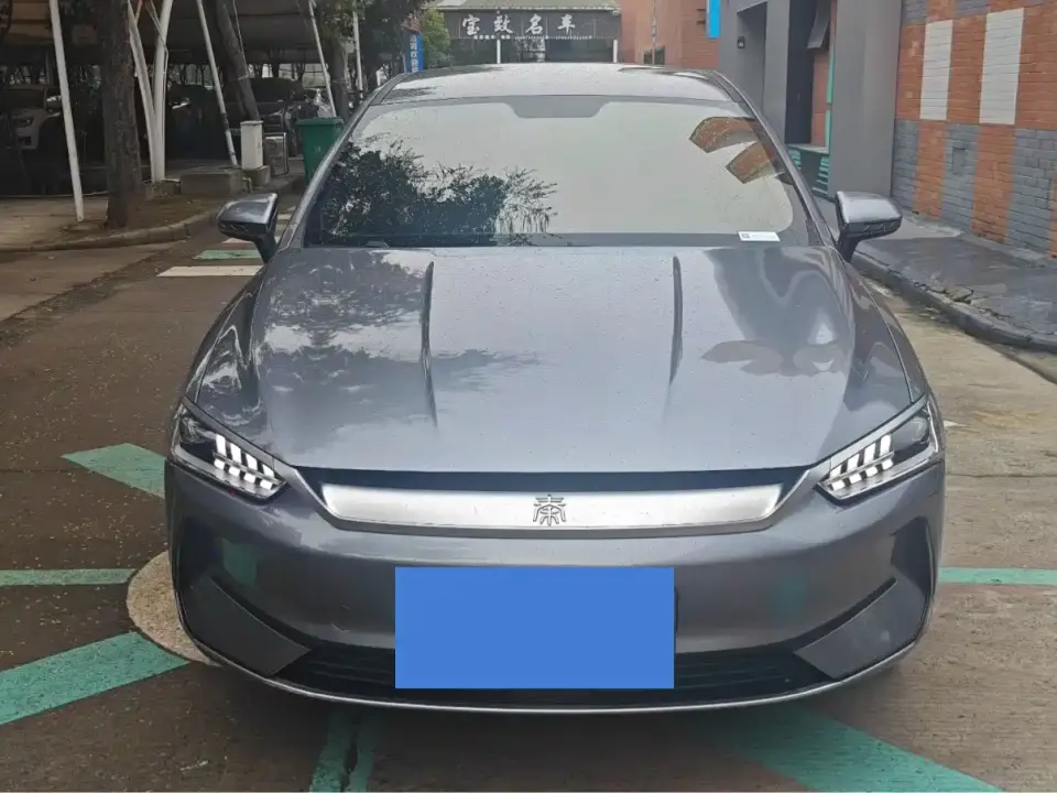 BYD Qin PLUS Glory Edition EV 420KM Surpass 2024