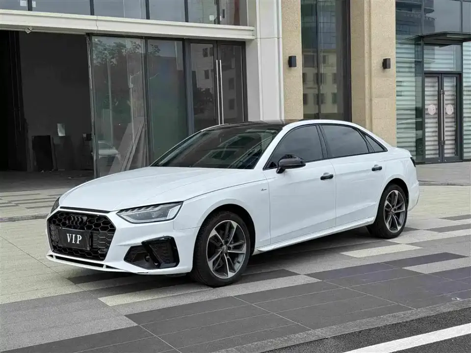 Audi A4L 40 TFSI Fashion Dynamic 2022