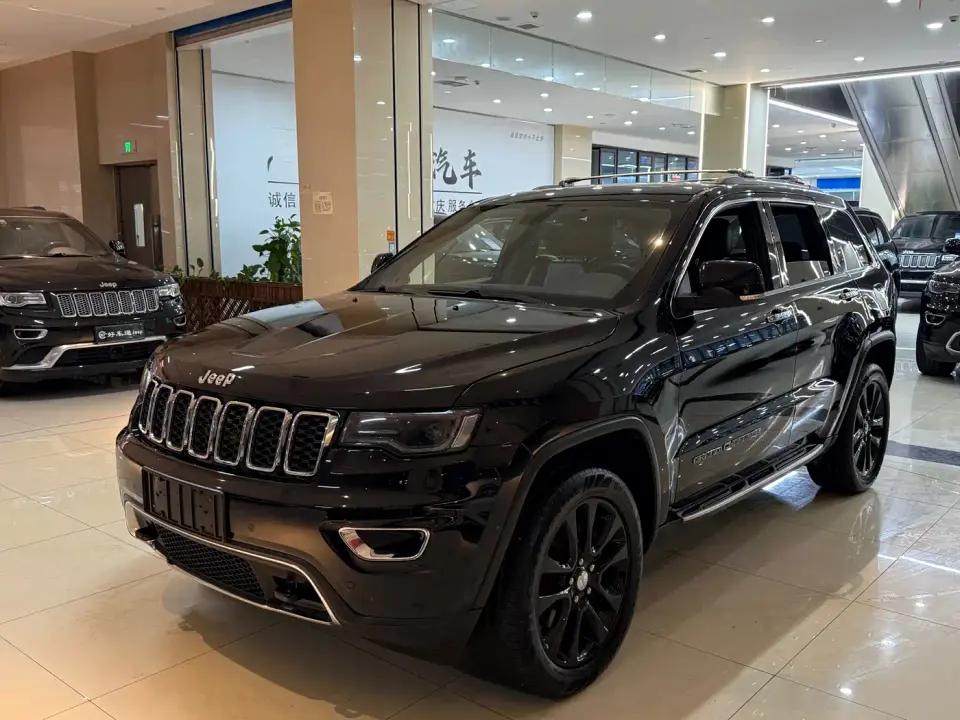 Jeep Grand Cherokee (Import) 3.0L Elite Navigation Edition 2019