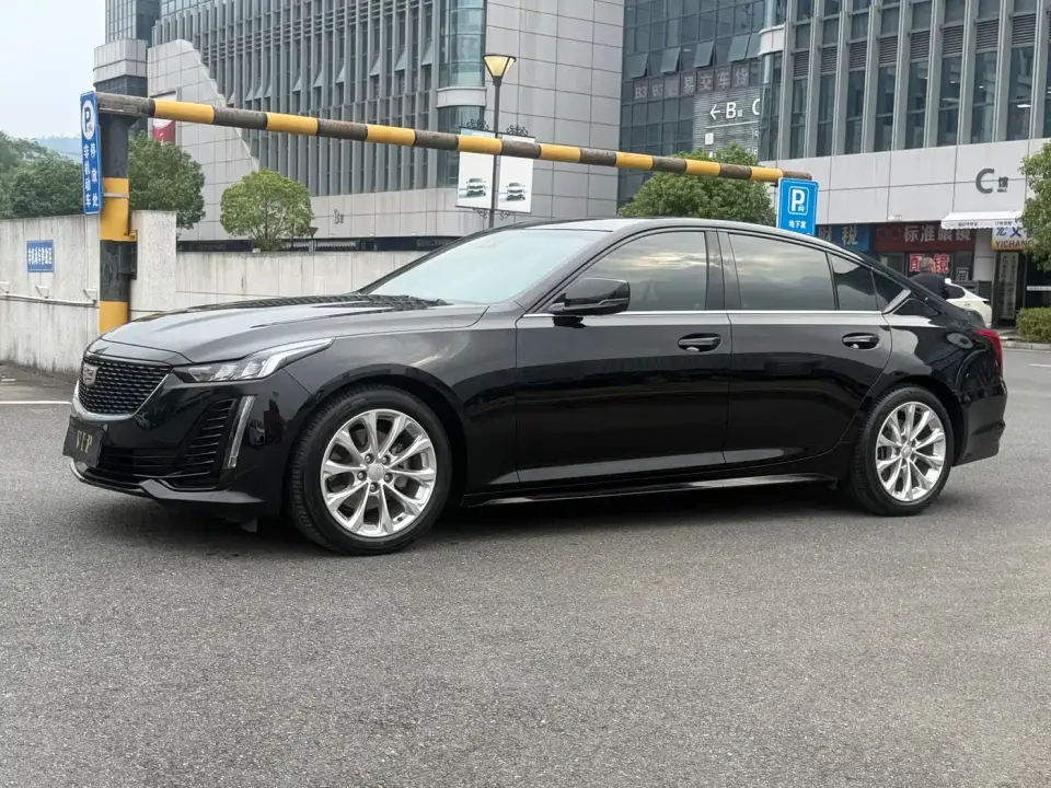 Cadillac CT5 28T Luxury (Standard) 2023