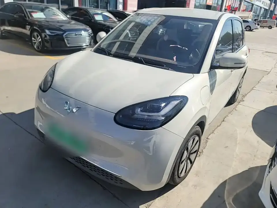 Wuling Motors Wuling Bingo Model 333km Telepathic Connect+ Version 2023