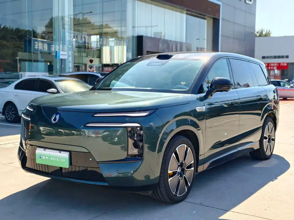 Denza N8L Standard 2025