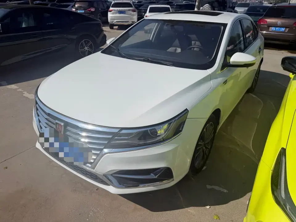 Roewe i6 PLUS 1.6L CVT 4G Connected Glory Luxury Edition 2023