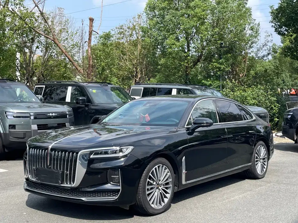 Hongqi H9 2.0T Smart Connect Flag Enjoy Edition 2022