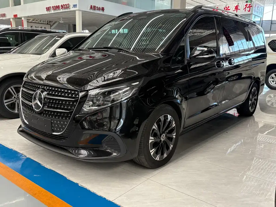 Mercedes-Benz V-Class V 300 Pilot Edition 2025