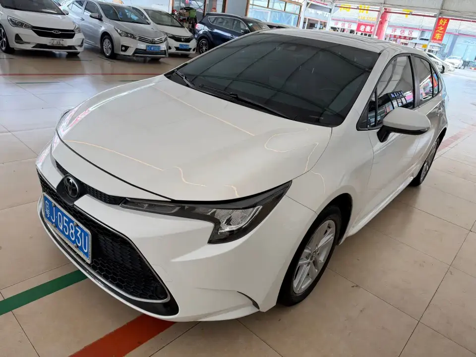 Toyota Levin Dual Engine 1.8H E-CVT Luxury Edition 2022