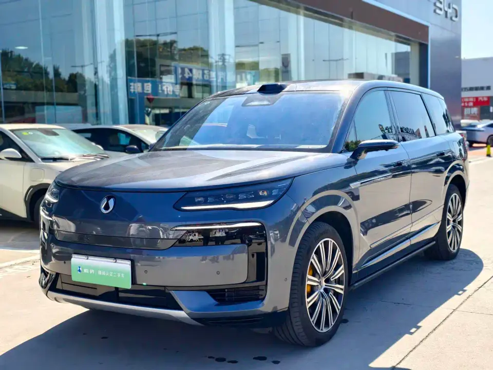 Denza N9 Flagship Model 2025