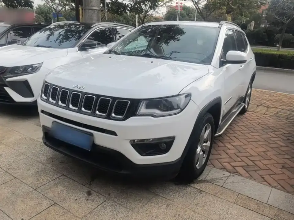 Jeep Compass 220T Automatic Family Edition 2019