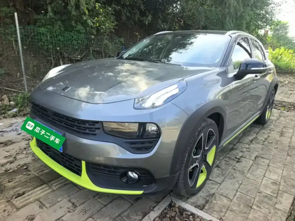 Lynk & Co 02 2.0TD DCT Shine Pro 2021