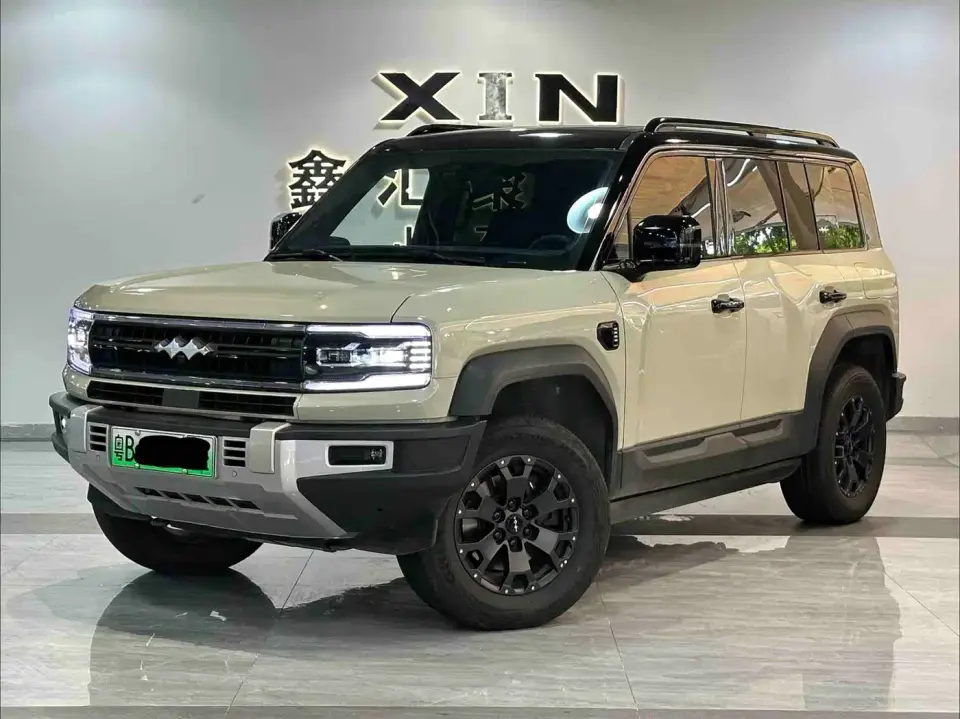 Fangchengbao Leopard 5 Yun Nian Flagship Edition 2024