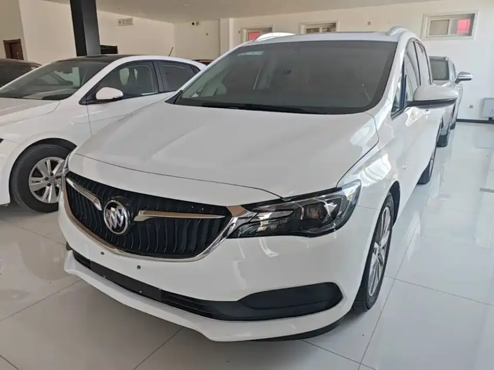 Buick GL6 323T Mild Hybrid Connected Luxury 2023