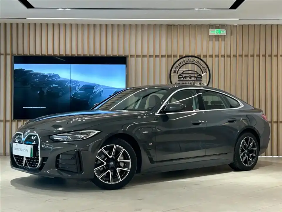 BMW i4 eDrive35 2025