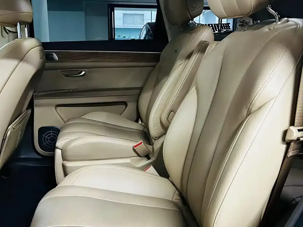 AITO Wenjie AITO M7 1.5T RWD Plus 6-Seater 2023 — фото 9