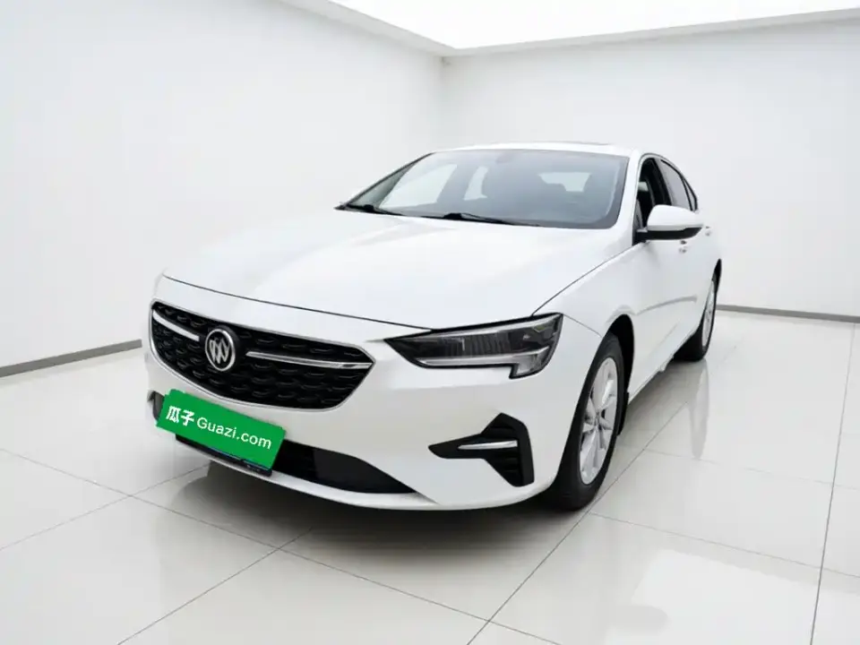 Buick Regal 552T Luxury 2022