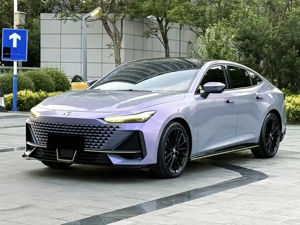 Changan UNI-V 1.5T Sport Edition 2022