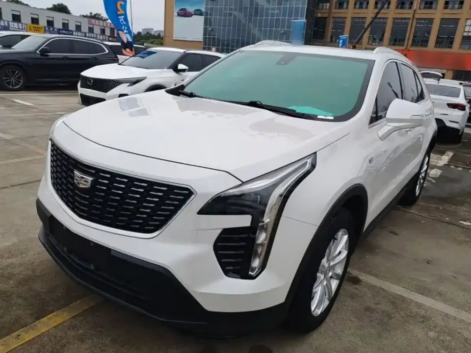 Cadillac XT4 Model 28T 2WD Technology 2019