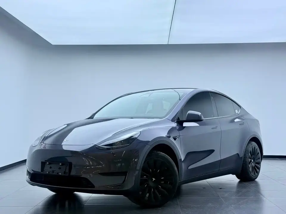 Tesla Model Y Facelift Rear-Wheel Drive Version 2023