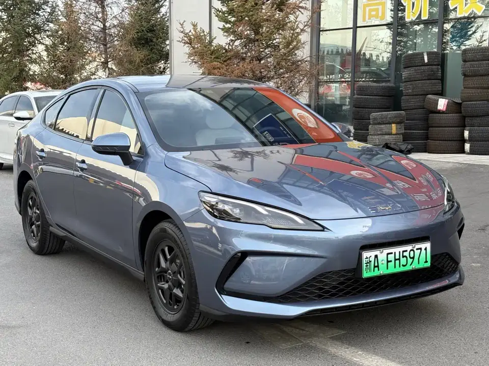 BYD Hai Bao 05 DM-i DM-i Smart Drive Edition 55KM Luxury 2025