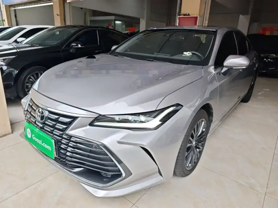 Toyota Avalon 2.0L XLE Premium 2023