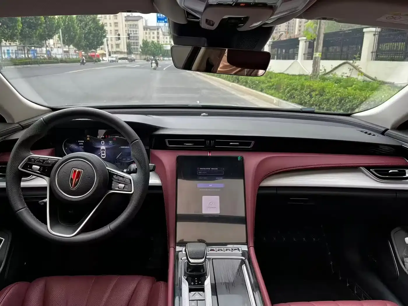 Hongqi H5 2.0T Automatic Flag Celebration 500,000 Units Anniversary Edition 2025 — фото 6