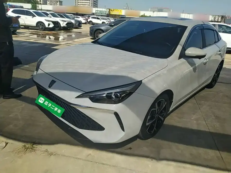 Roewe i5 1.5L CVT Honor Edition 2024