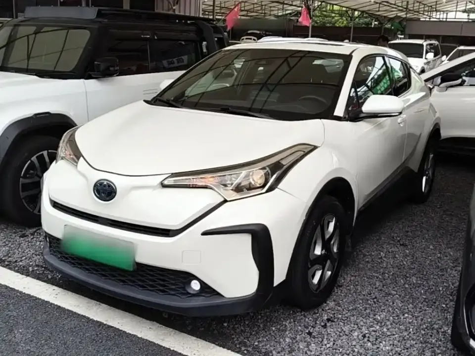 Toyota C-HR EV Luxury Sunroof Edition 2021