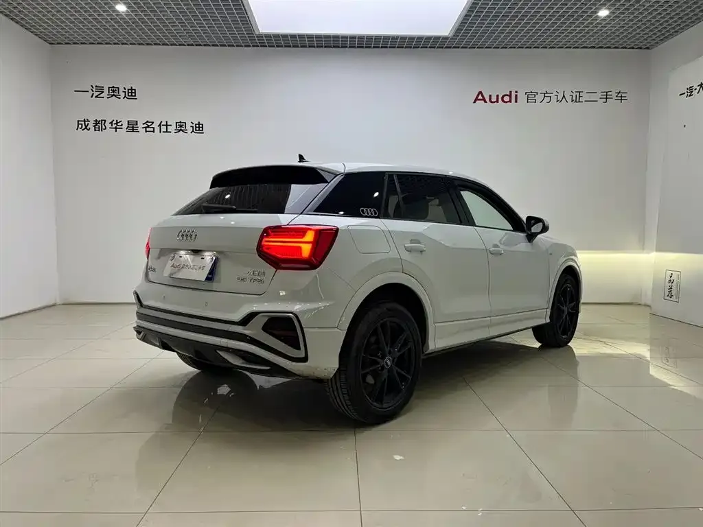 Audi Q2L 35 TFSI Progressive Dynamic 2023 — фото 4