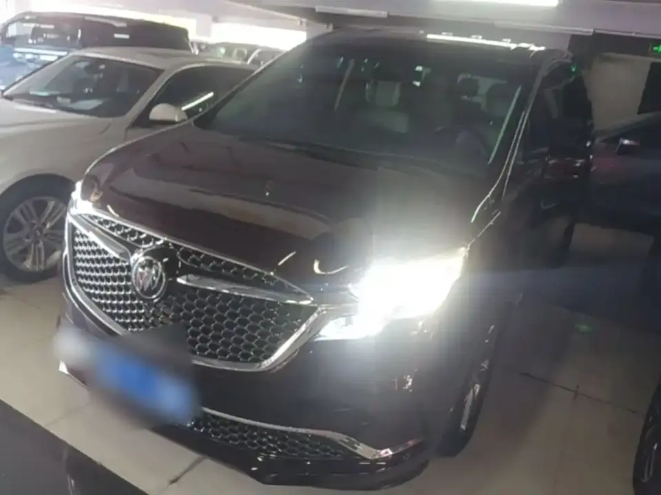 Buick GL8 Avenir 7-Seater Hospitality Edition 2021