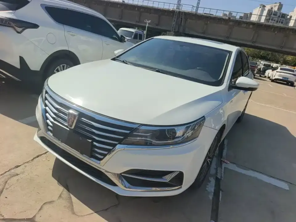 Roewe i6 PLUS 1.6L CVT 4G Connected Glory Flagship Edition 2022