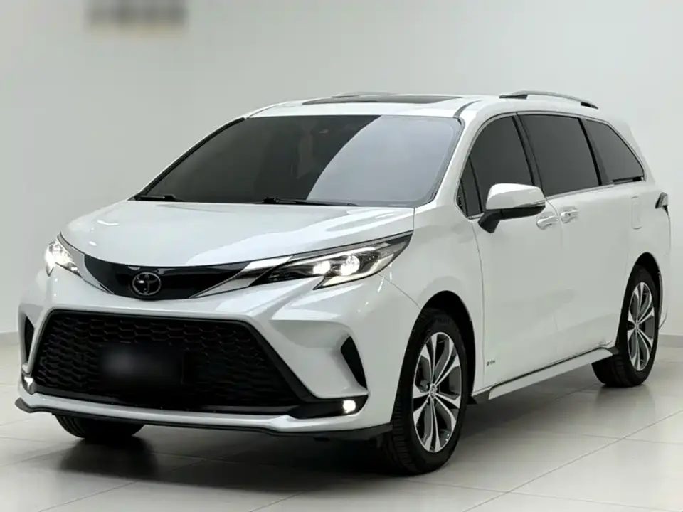Toyota Granvia 2.5L Hybrid Comfort 2024