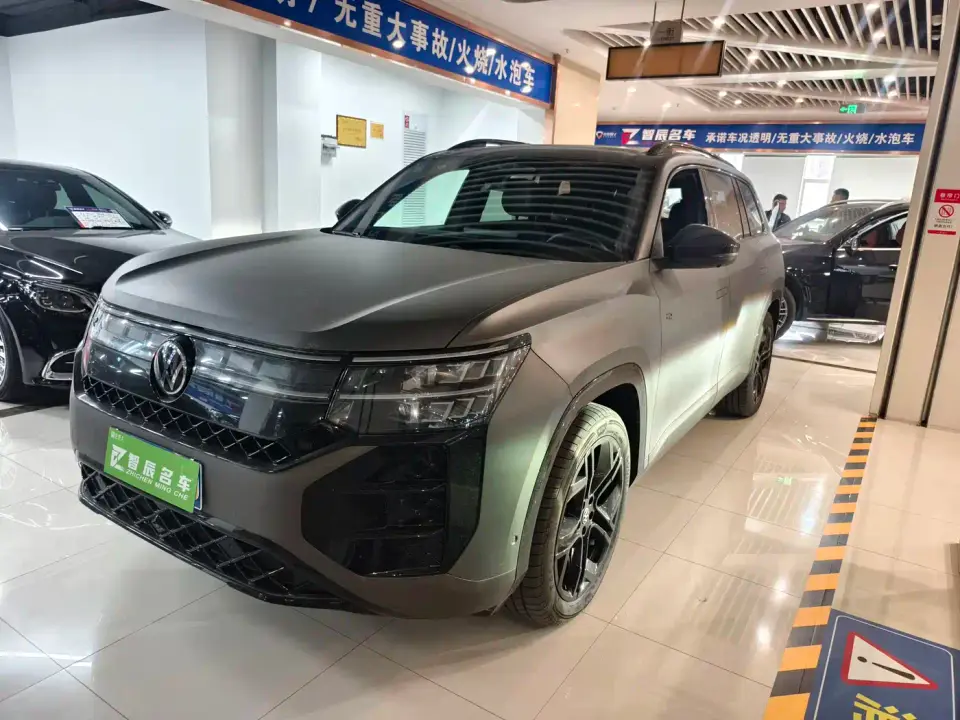 Volkswagen Teramont Teramont Pro 450TSI 4WD Summit Edition 2025