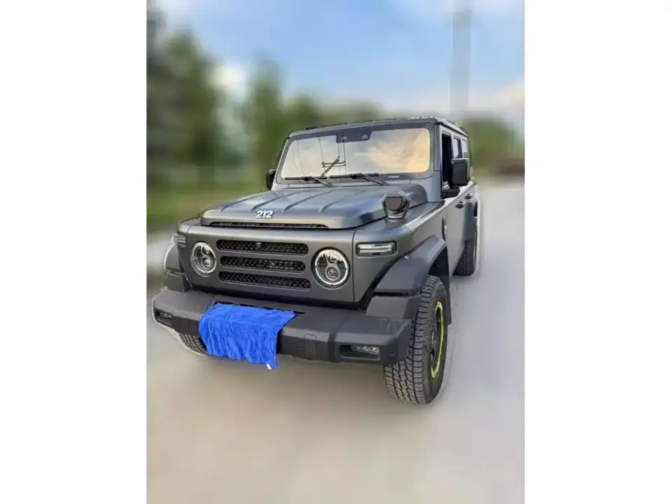 212 T01 2.0T Explorer 2024