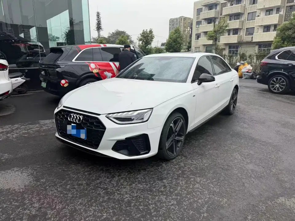 Audi A4L 40 TFSI Luxury Dynamic 2024