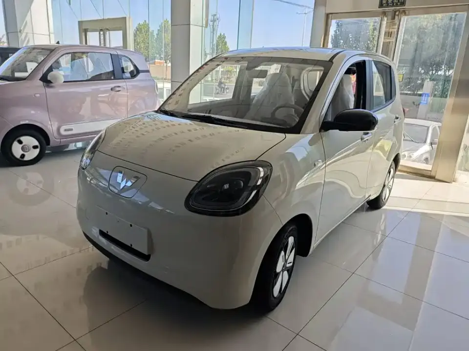 Wuling Motors Hongguang MINIEV 4-Door Advanced 2026