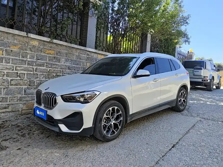 BMW X1 Facelift sDrive25Li Leading 2022