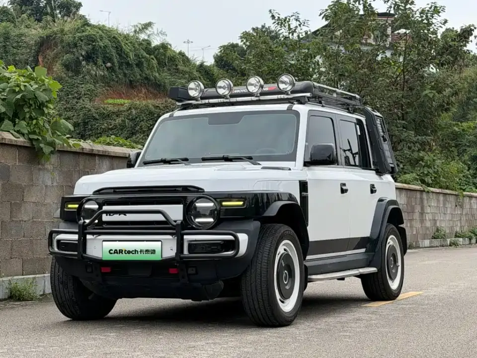 iCar V23 2025