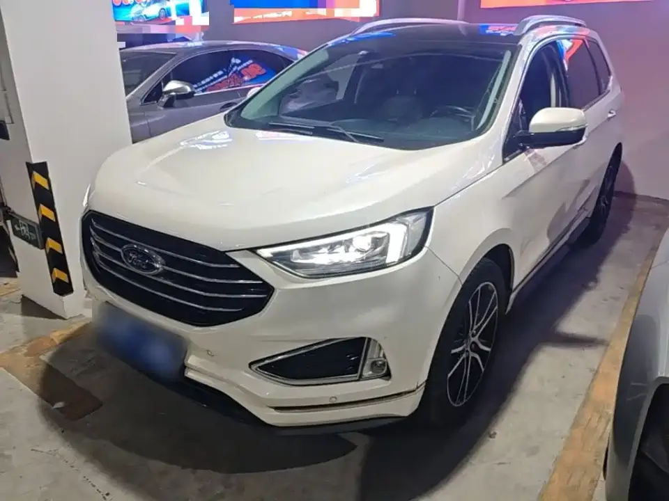 Ford Edge EcoBoost 245 2WD Luxury 7-Seater 2020