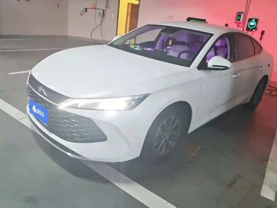 BYD Qin L DM-i 80KM Leading Edition 2024