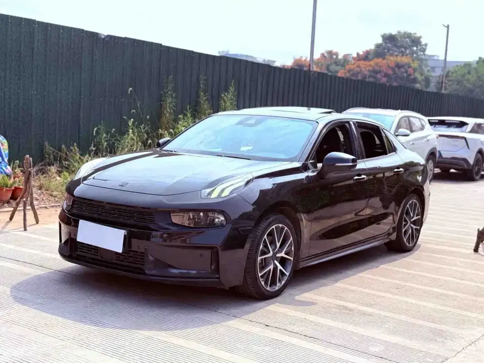 Lynk & Co 03 1.5TD DCT Jin Champion Edition 2021