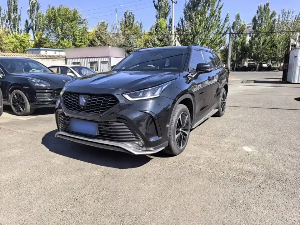 Toyota Crown Kluger 2.5L HEV 4WD Premium Edition 2022