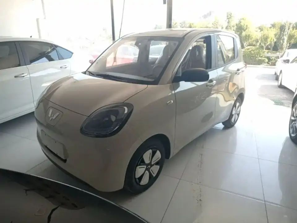 Wuling Motors Hongguang MINIEV 4-Door Advanced 2026